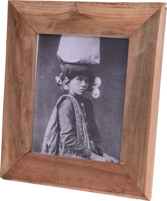 Levně HOMESTYLING Fotorámeček z teakového dřeva 37 x 32,5 cm KO-J11800020